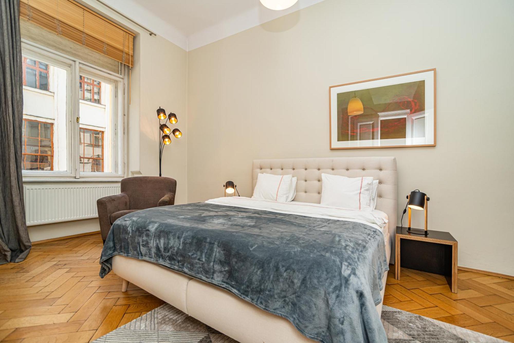 Large And Modern Apartment In The Heart Of Praga Zewnętrze zdjęcie
