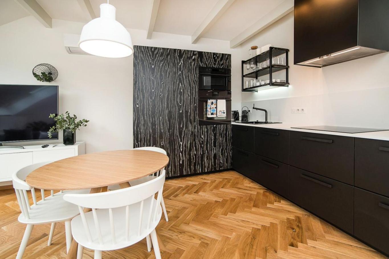 Large And Modern Apartment In The Heart Of Praga Zewnętrze zdjęcie