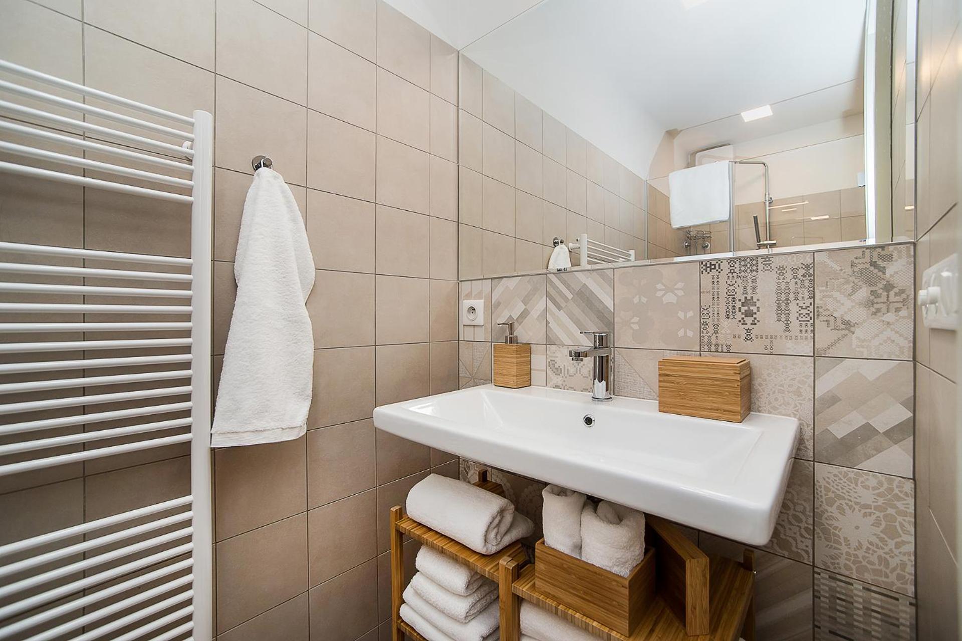 Large And Modern Apartment In The Heart Of Praga Zewnętrze zdjęcie